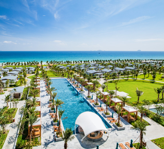 Overview _Main Pool.jpg